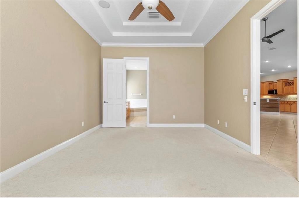 For Rent: $3,500 (3 beds, 2 baths, 2159 Square Feet)