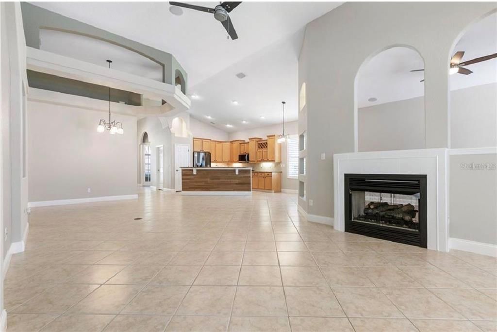 For Rent: $3,500 (3 beds, 2 baths, 2159 Square Feet)