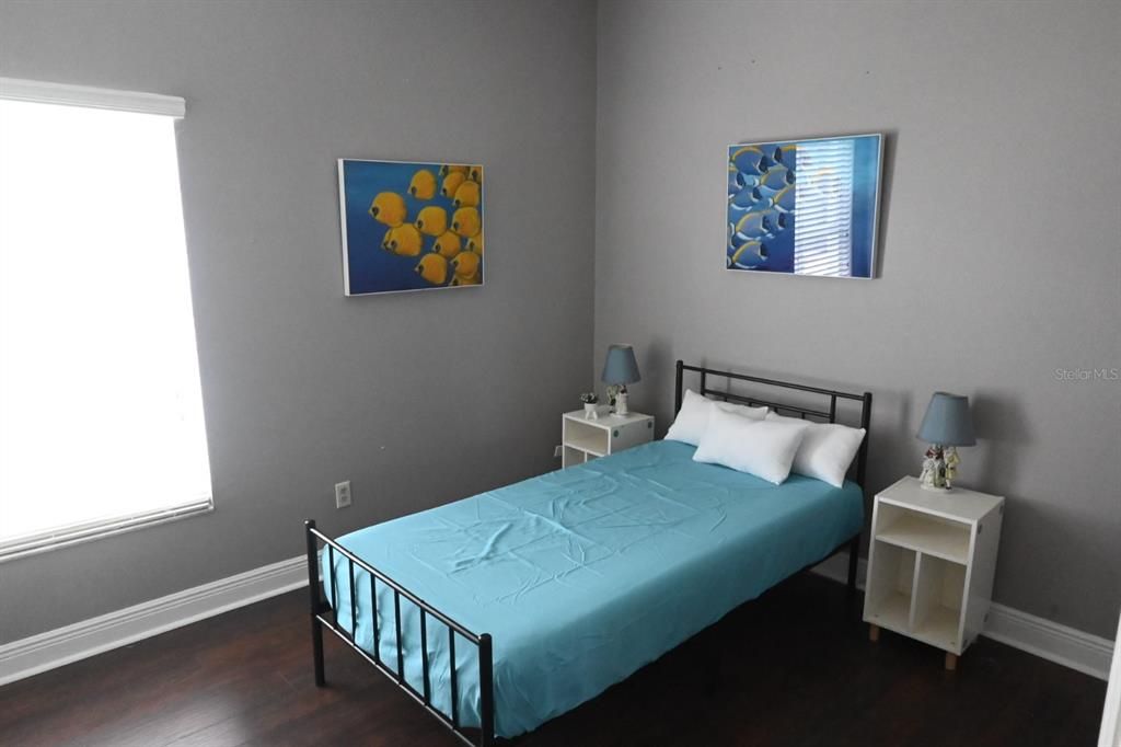 For Sale: $489,900 (3 beds, 2 baths, 1828 Square Feet)