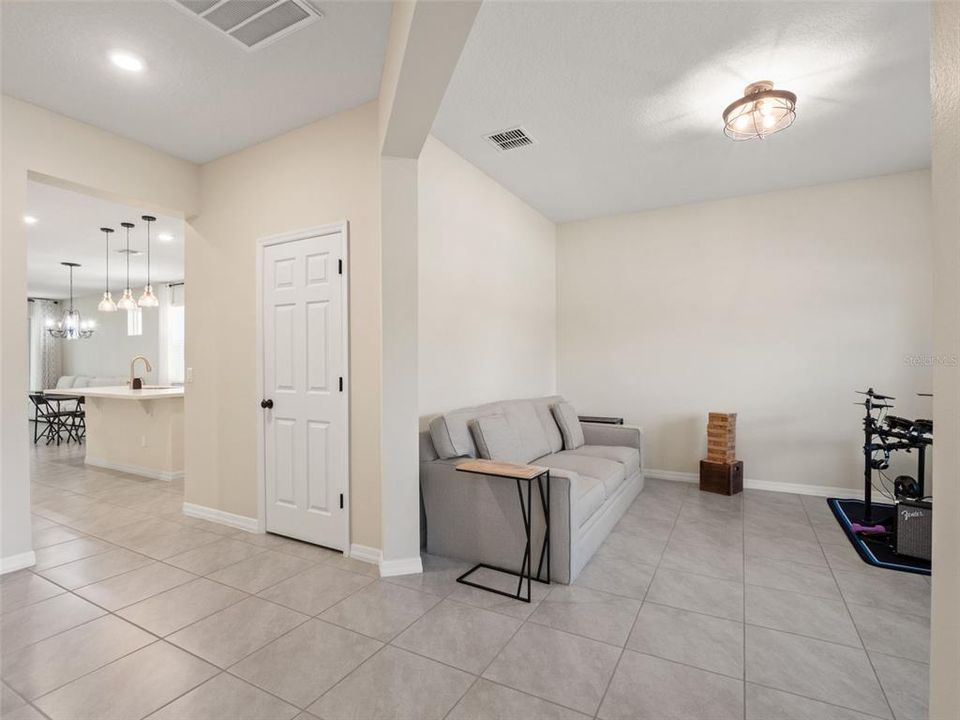 For Sale: $525,000 (4 beds, 3 baths, 2546 Square Feet)