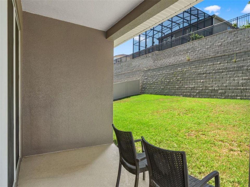 For Sale: $525,000 (4 beds, 3 baths, 2546 Square Feet)