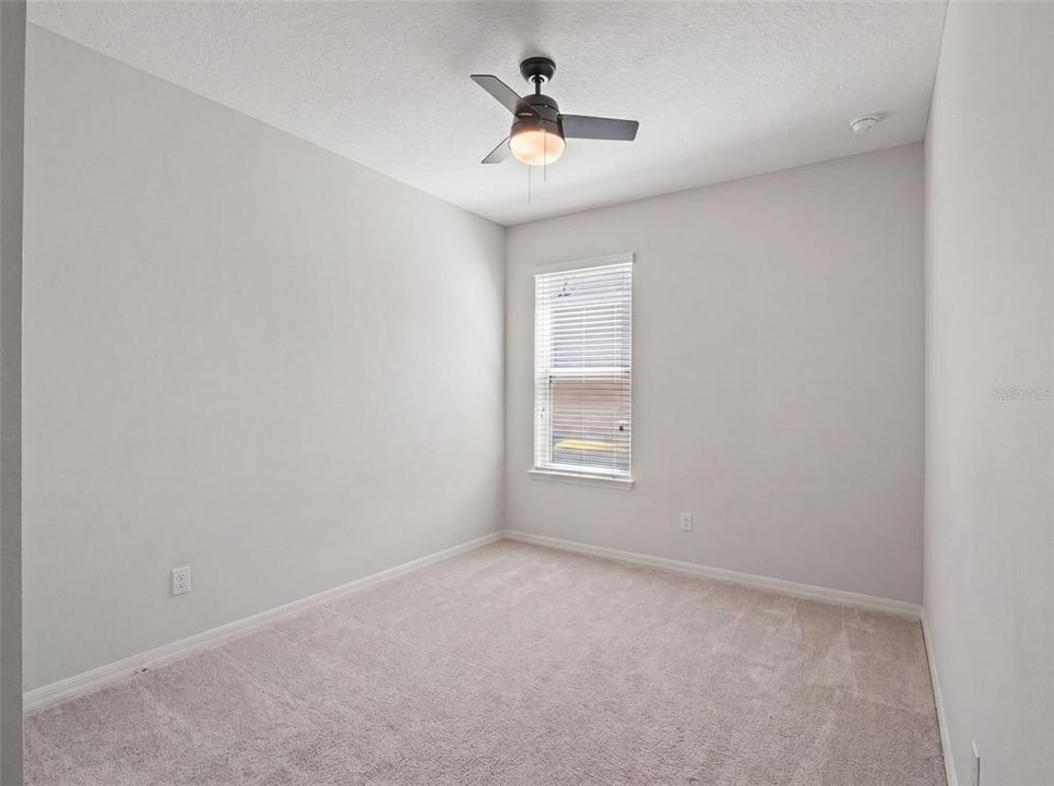 For Sale: $525,000 (4 beds, 3 baths, 2546 Square Feet)
