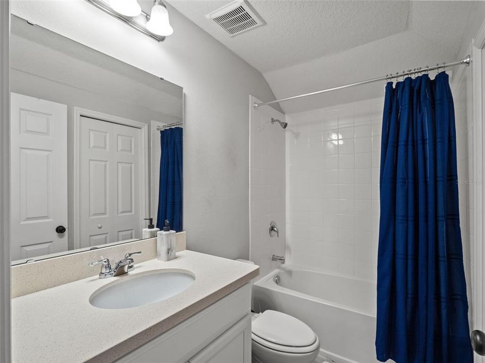 For Sale: $525,000 (4 beds, 3 baths, 2546 Square Feet)
