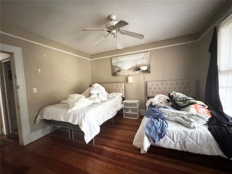 На продажу: $249,900 (3 спален, 2 ванн, 1852 Квадратных фут)