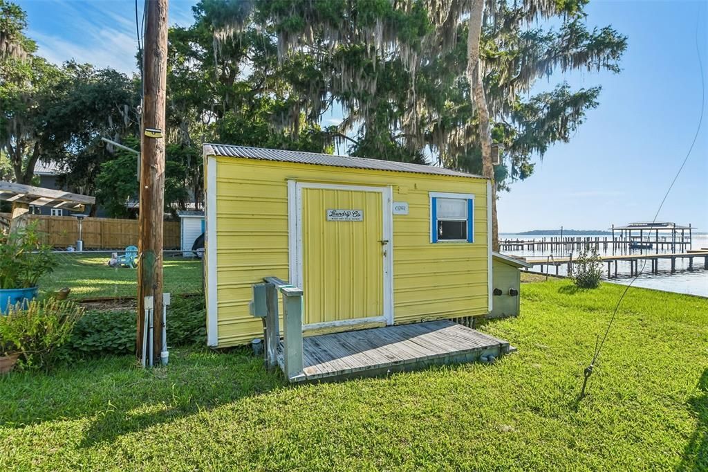 For Sale: $599,900 (2 beds, 2 baths, 1410 Square Feet)