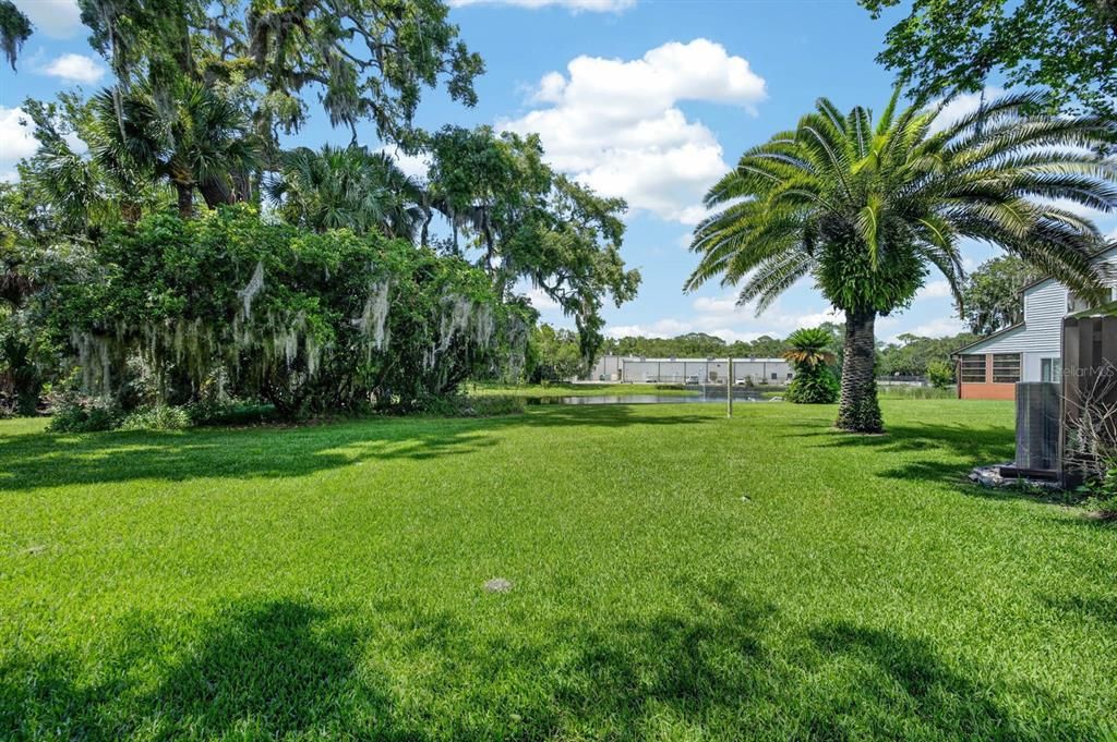 For Sale: $265,000 (2 beds, 2 baths, 1706 Square Feet)