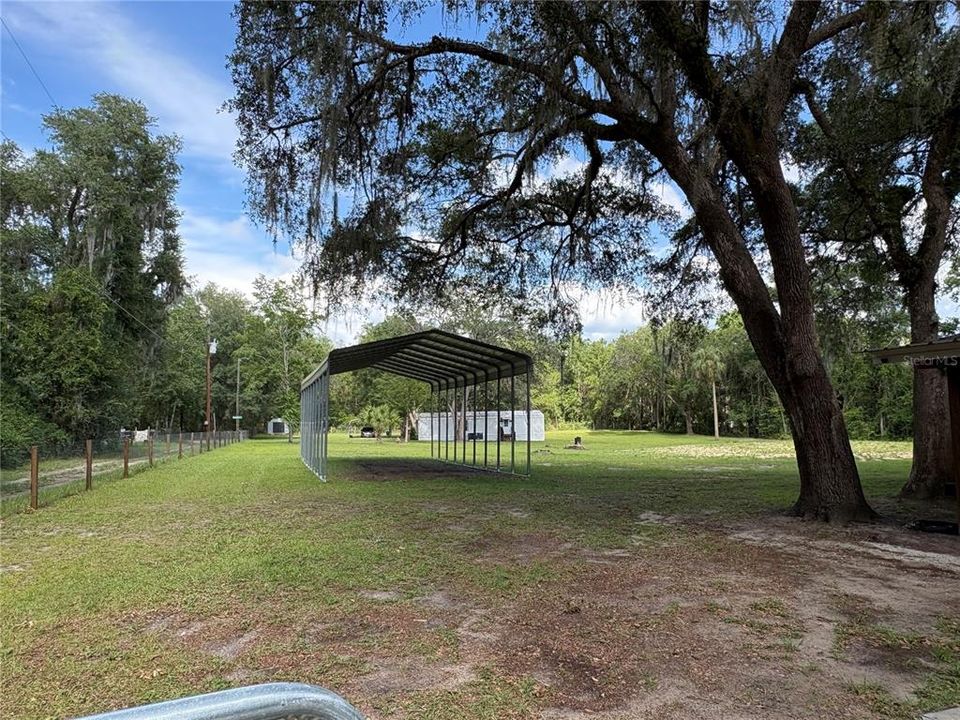 For Sale: $160,000 (3 beds, 2 baths, 1288 Square Feet)