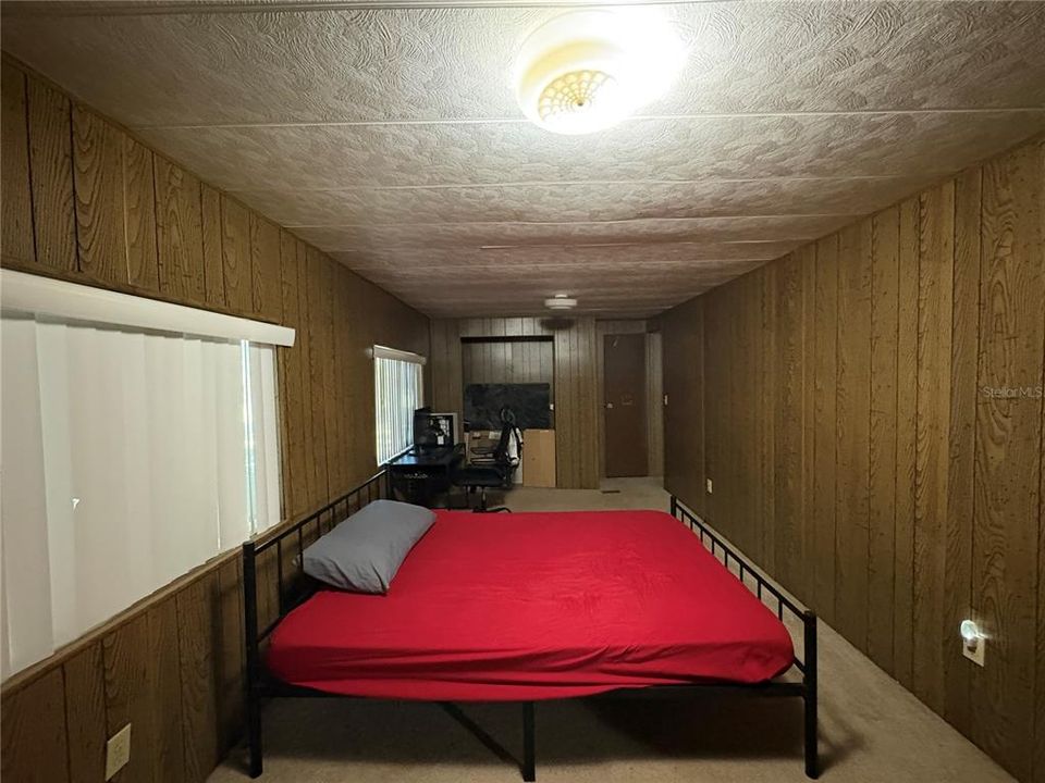 For Sale: $160,000 (3 beds, 2 baths, 1288 Square Feet)