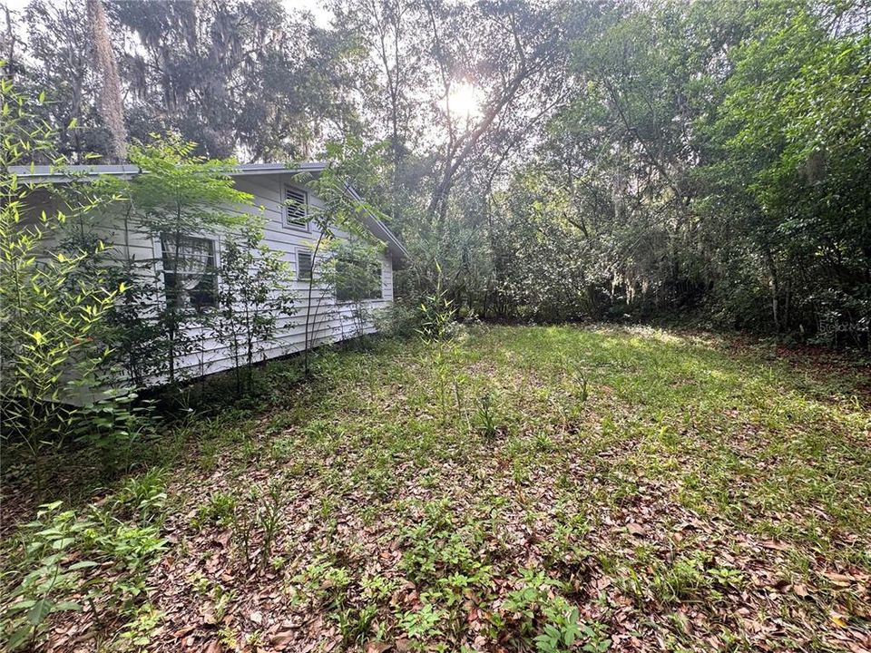 For Sale: $225,000 (3 beds, 2 baths, 1224 Square Feet)