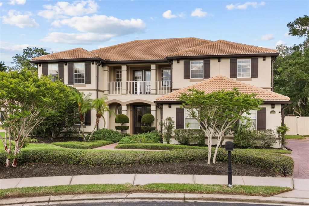 En Venta: $940,000 (5 camas, 4 baños, 3881 Pies cuadrados)