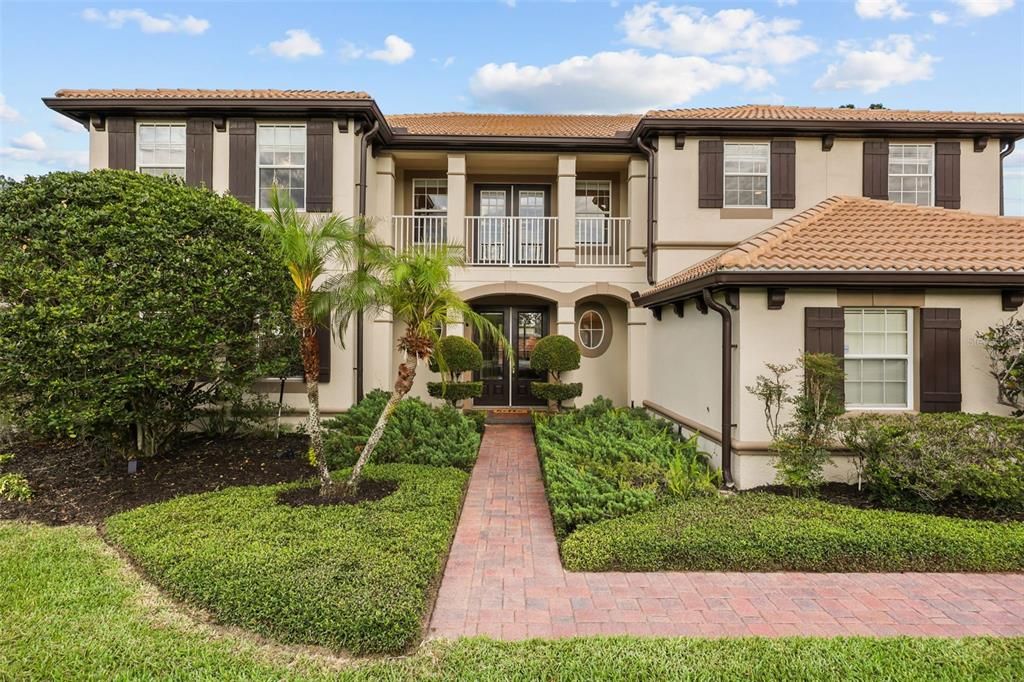 En Venta: $940,000 (5 camas, 4 baños, 3881 Pies cuadrados)