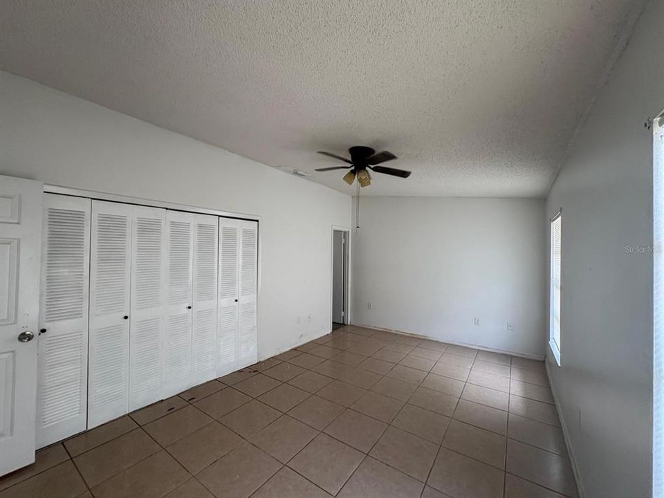 En Venta: $259,990 (3 camas, 2 baños, 1225 Pies cuadrados)