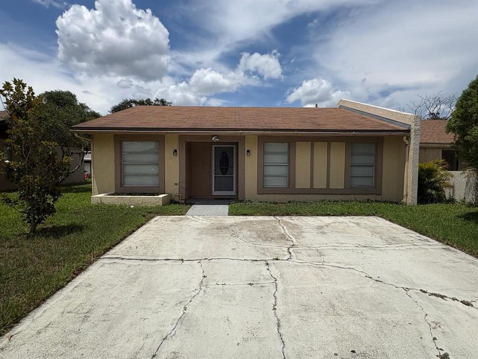 En Venta: $259,990 (3 camas, 2 baños, 1225 Pies cuadrados)