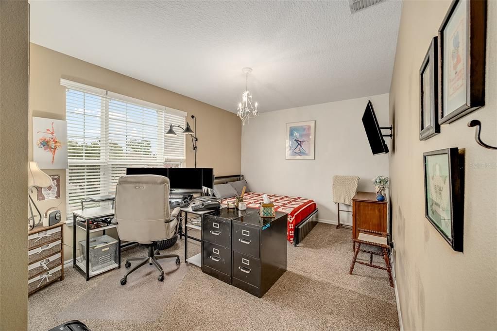 For Sale: $695,900 (7 beds, 5 baths, 4681 Square Feet)