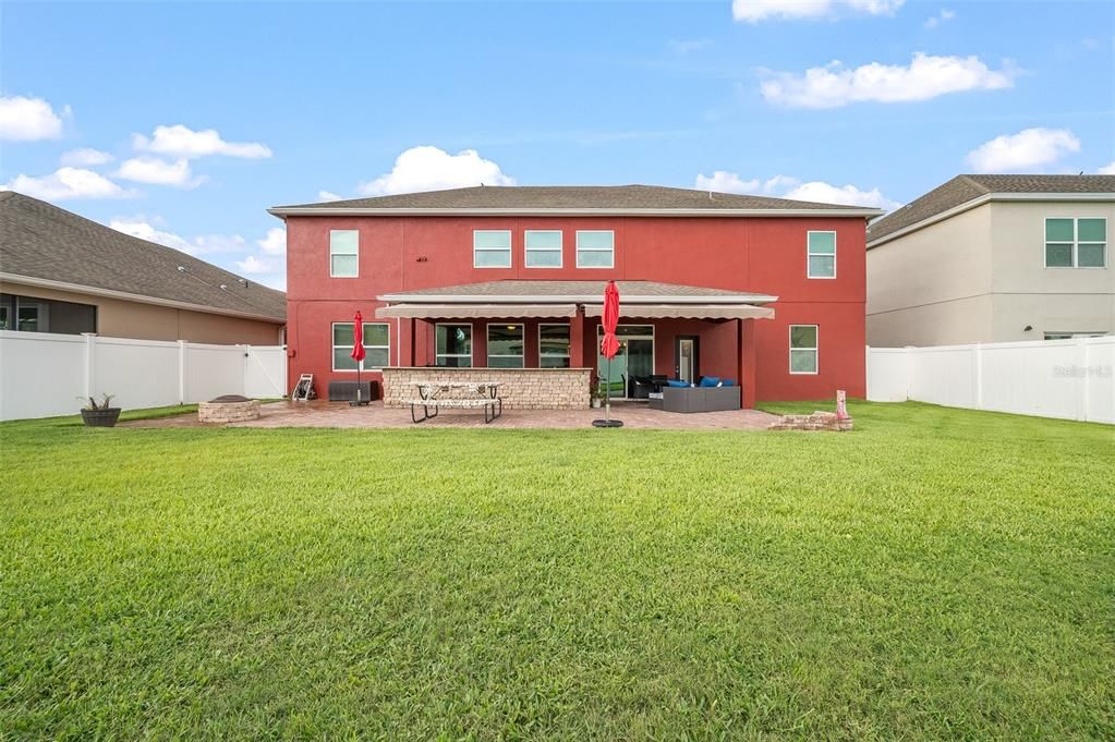 For Sale: $695,900 (7 beds, 5 baths, 4681 Square Feet)