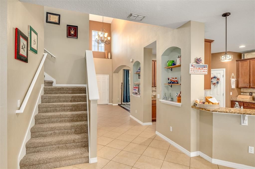 For Sale: $695,900 (7 beds, 5 baths, 4681 Square Feet)