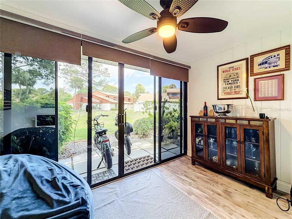 En Venta: $269,000 (2 camas, 2 baños, 1025 Pies cuadrados)