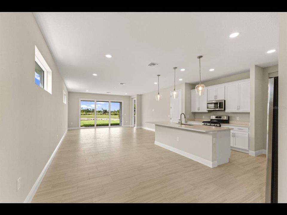 For Sale: $599,900 (3 beds, 2 baths, 1810 Square Feet)