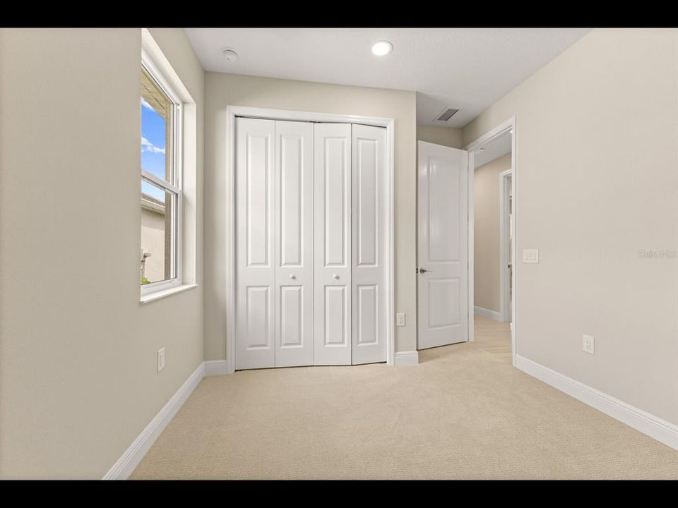 For Sale: $599,900 (3 beds, 2 baths, 1810 Square Feet)