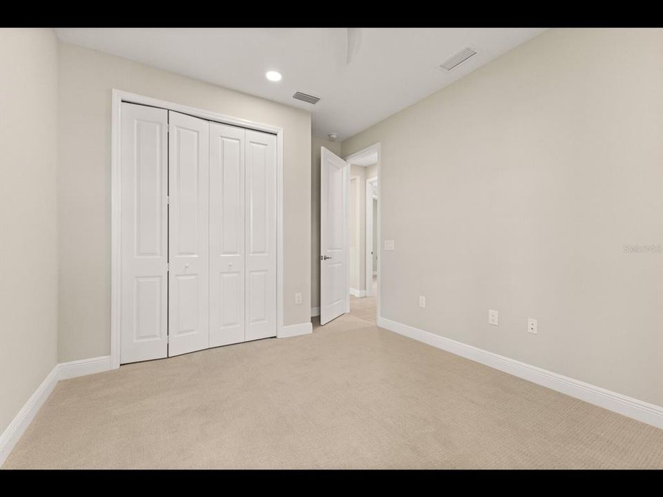 For Sale: $599,900 (3 beds, 2 baths, 1810 Square Feet)