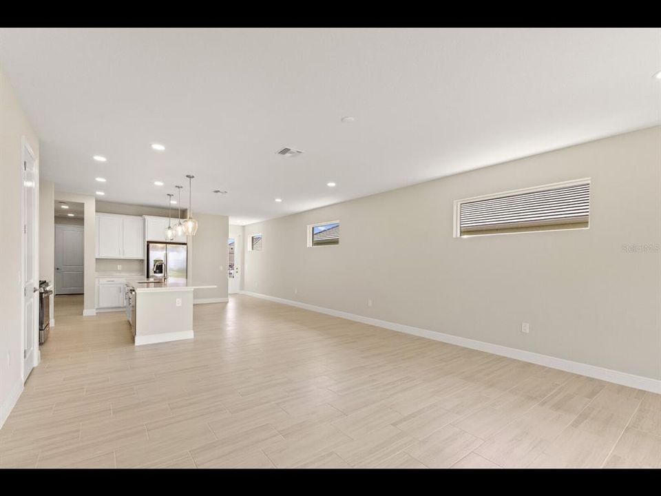 For Sale: $599,900 (3 beds, 2 baths, 1810 Square Feet)