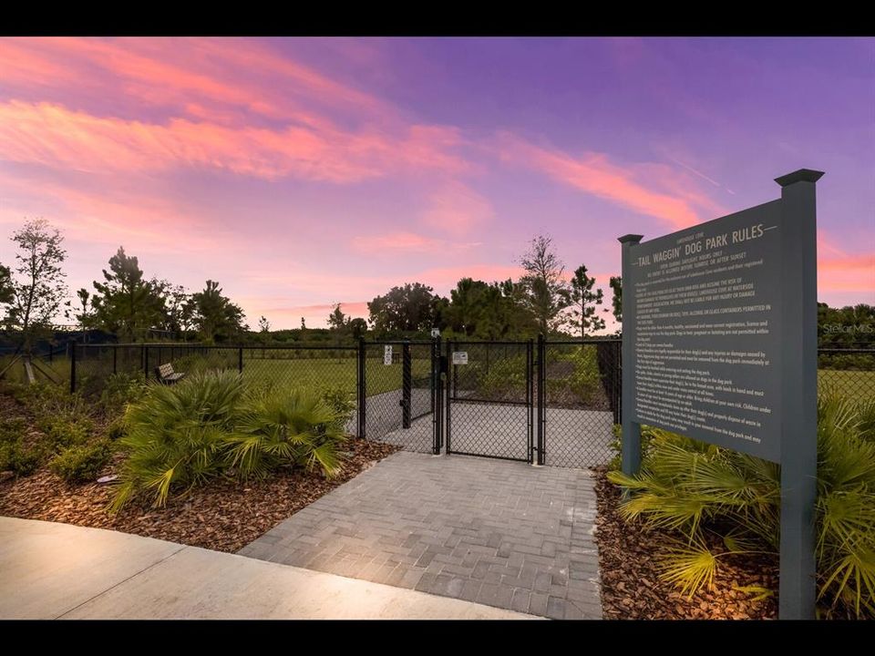 For Sale: $599,900 (3 beds, 2 baths, 1810 Square Feet)