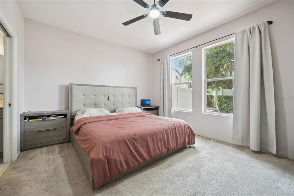 For Sale: $325,000 (3 beds, 2 baths, 1985 Square Feet)