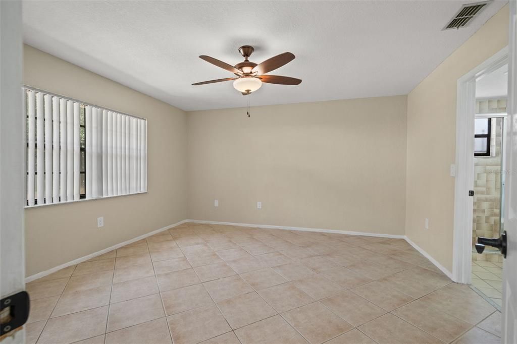 For Sale: $319,000 (2 beds, 2 baths, 1477 Square Feet)