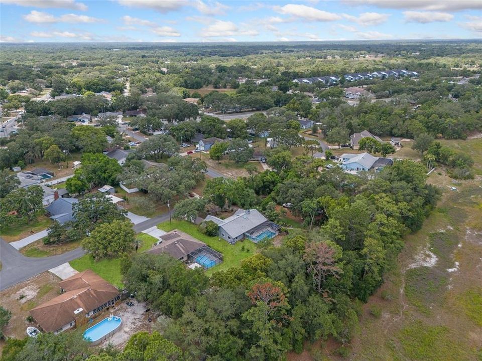 For Sale: $319,000 (2 beds, 2 baths, 1477 Square Feet)