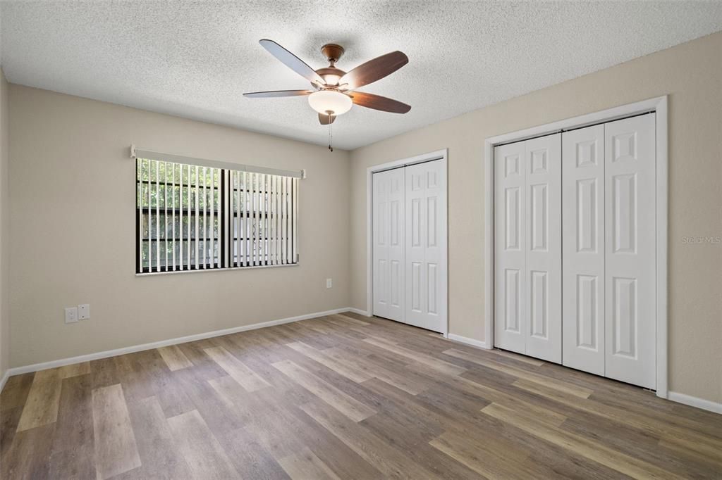 For Sale: $319,000 (2 beds, 2 baths, 1477 Square Feet)