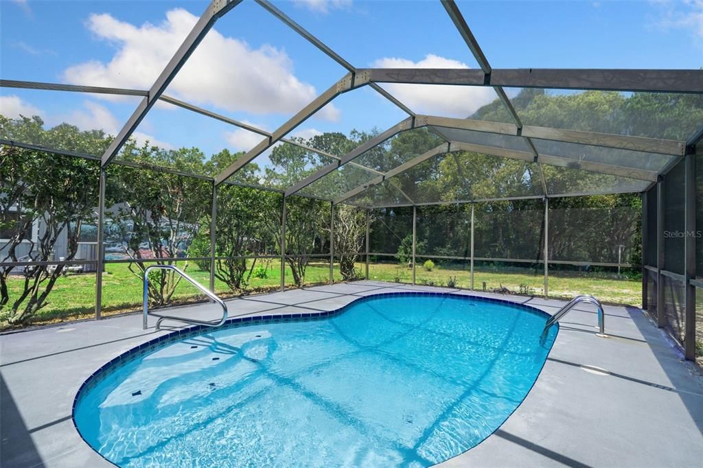 For Sale: $319,000 (2 beds, 2 baths, 1477 Square Feet)