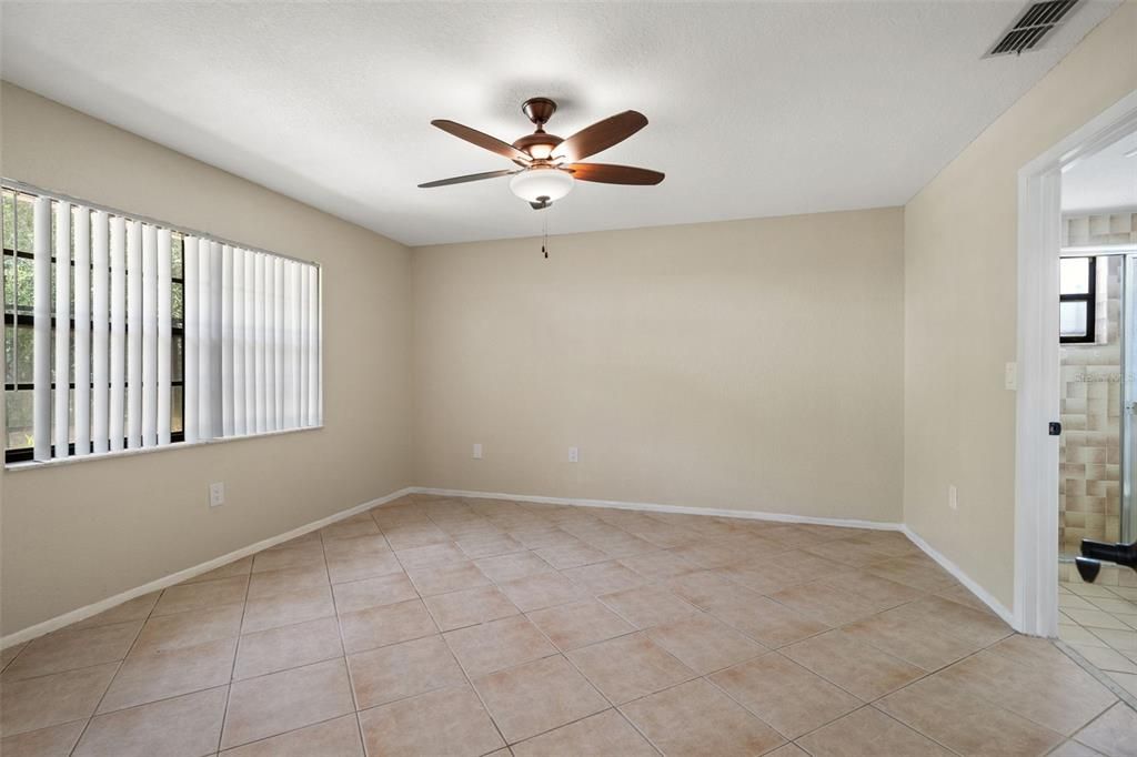 For Sale: $319,000 (2 beds, 2 baths, 1477 Square Feet)