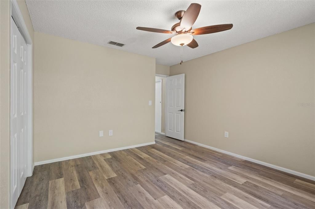 For Sale: $319,000 (2 beds, 2 baths, 1477 Square Feet)