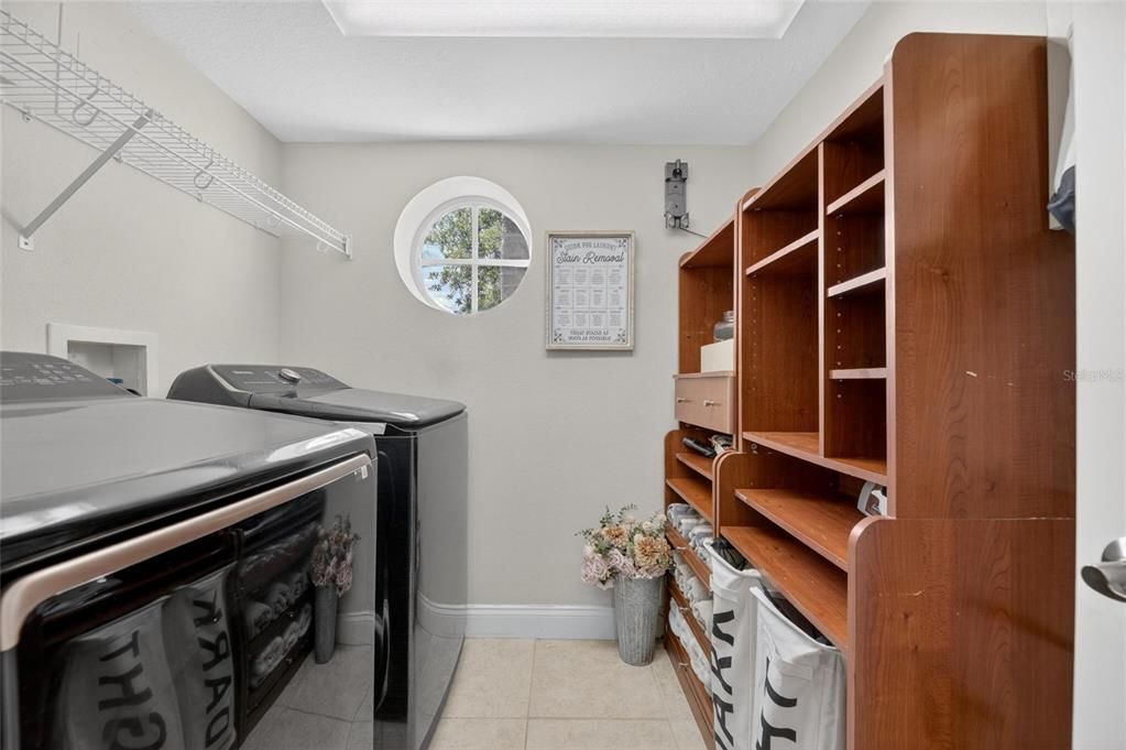 В аренду: $3,200 (3 спален, 2 ванн, 2486 Квадратных фут)