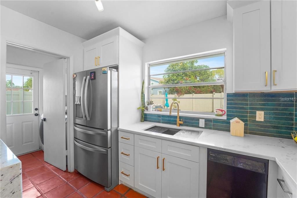 For Sale: $468,000 (4 beds, 2 baths, 1645 Square Feet)