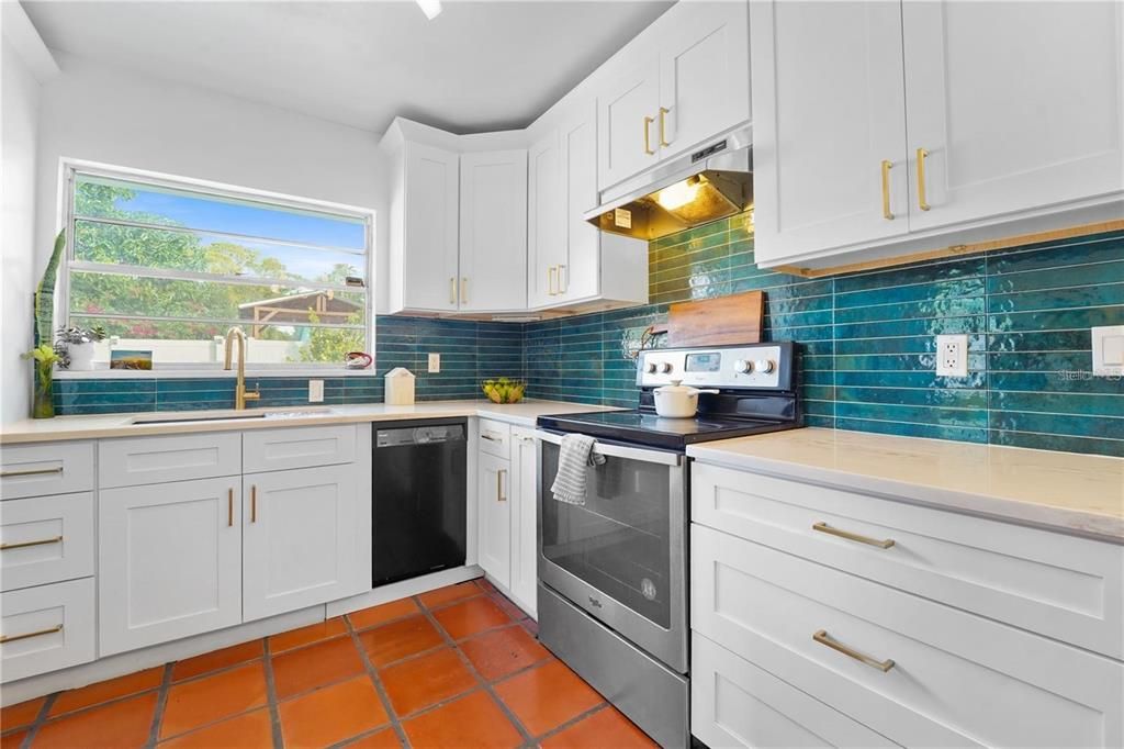 For Sale: $468,000 (4 beds, 2 baths, 1645 Square Feet)