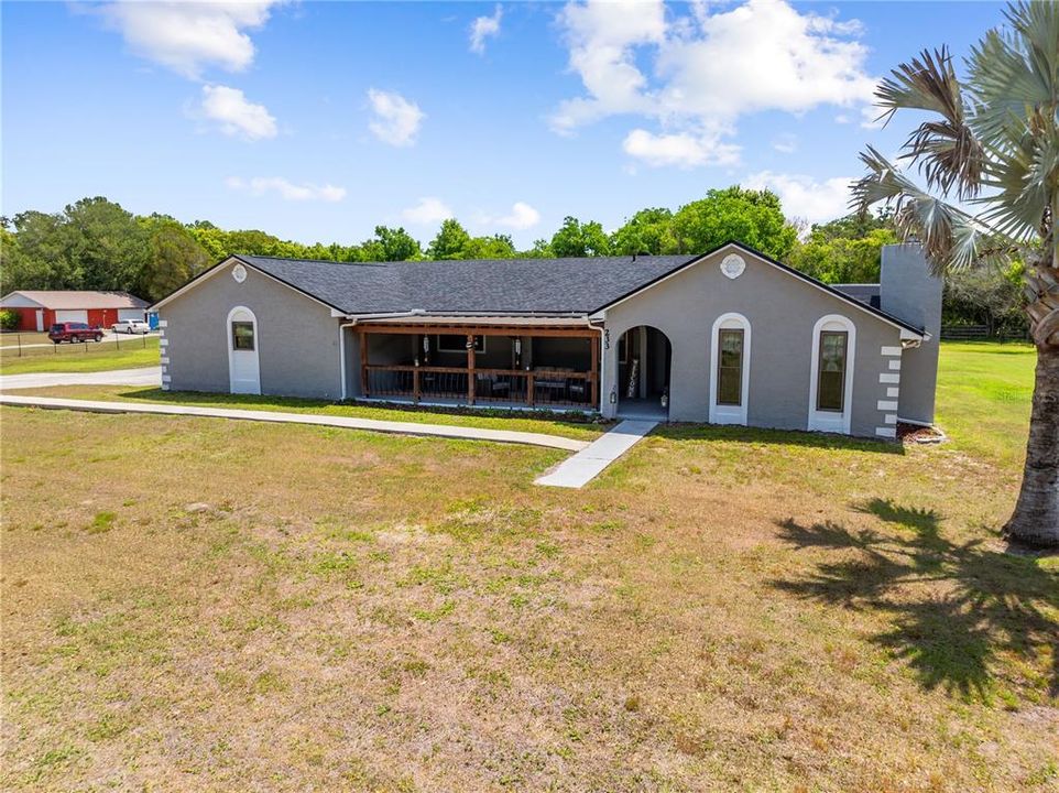 For Sale: $699,000 (4 beds, 2 baths, 2501 Square Feet)