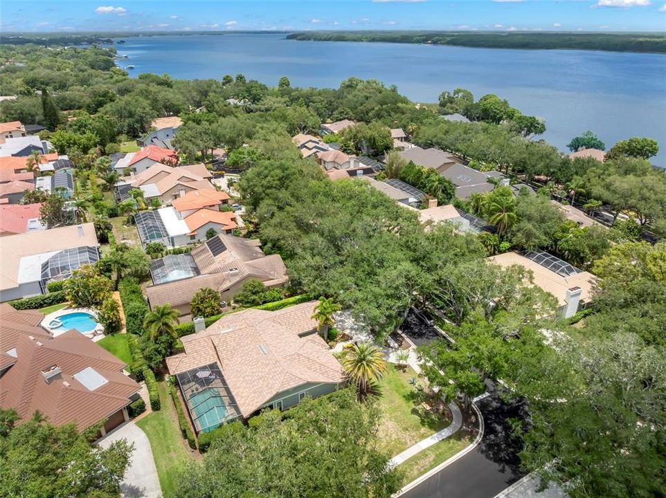For Sale: $875,000 (4 beds, 3 baths, 2782 Square Feet)