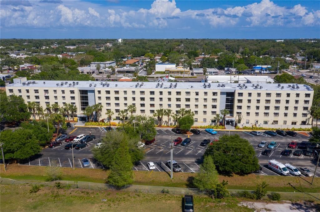For Sale: $169,000 (2 beds, 2 baths, 1160 Square Feet)