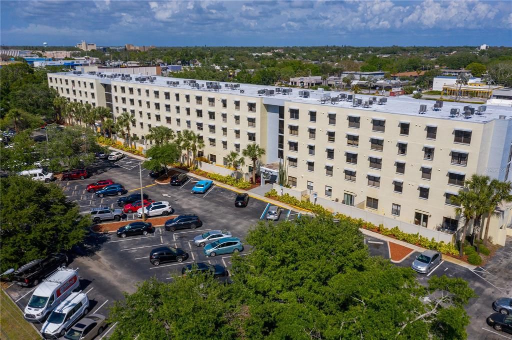 For Sale: $169,000 (2 beds, 2 baths, 1160 Square Feet)