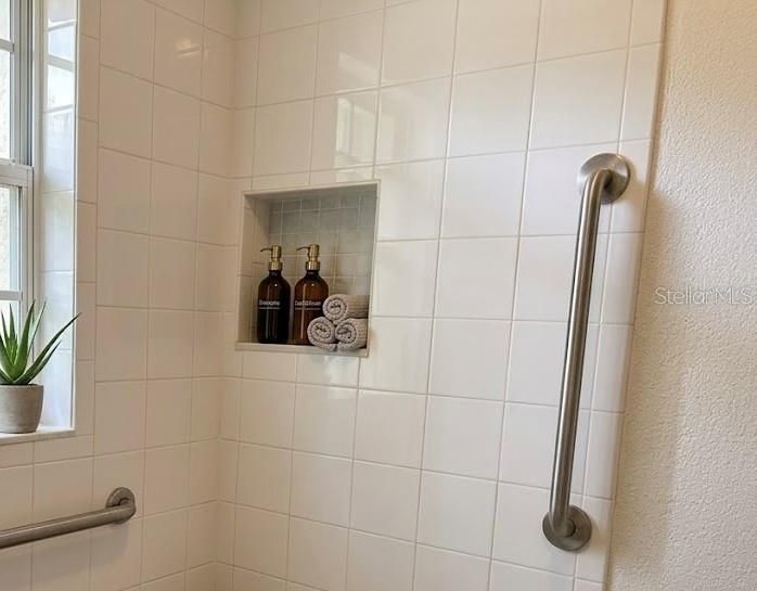 For Sale: $464,900 (4 beds, 2 baths, 2360 Square Feet)