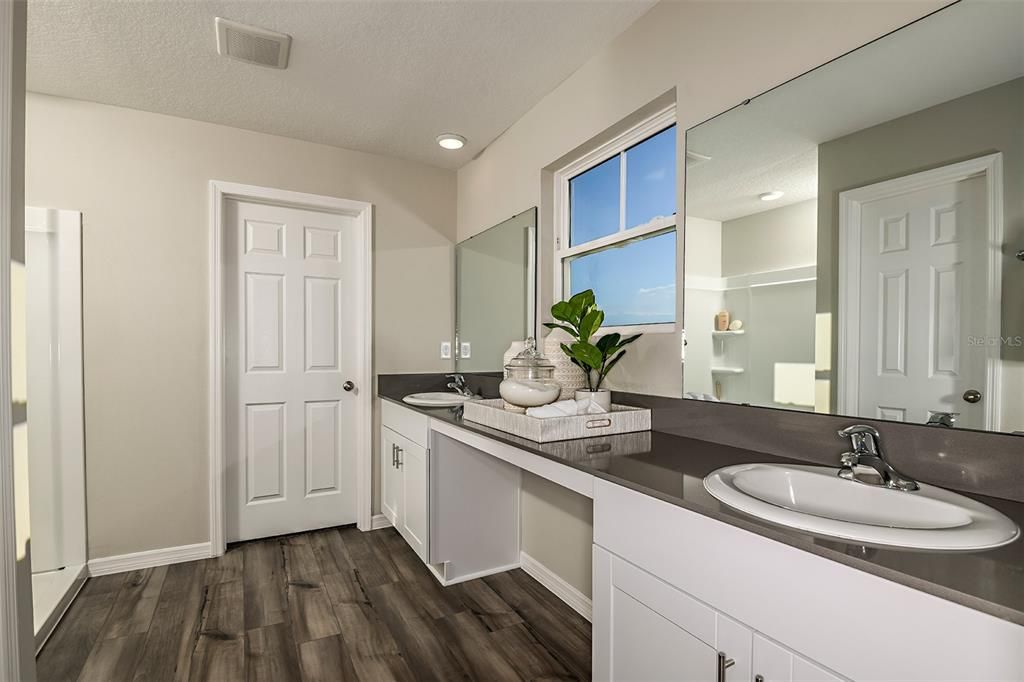 For Sale: $462,590 (5 beds, 3 baths, 2421 Square Feet)