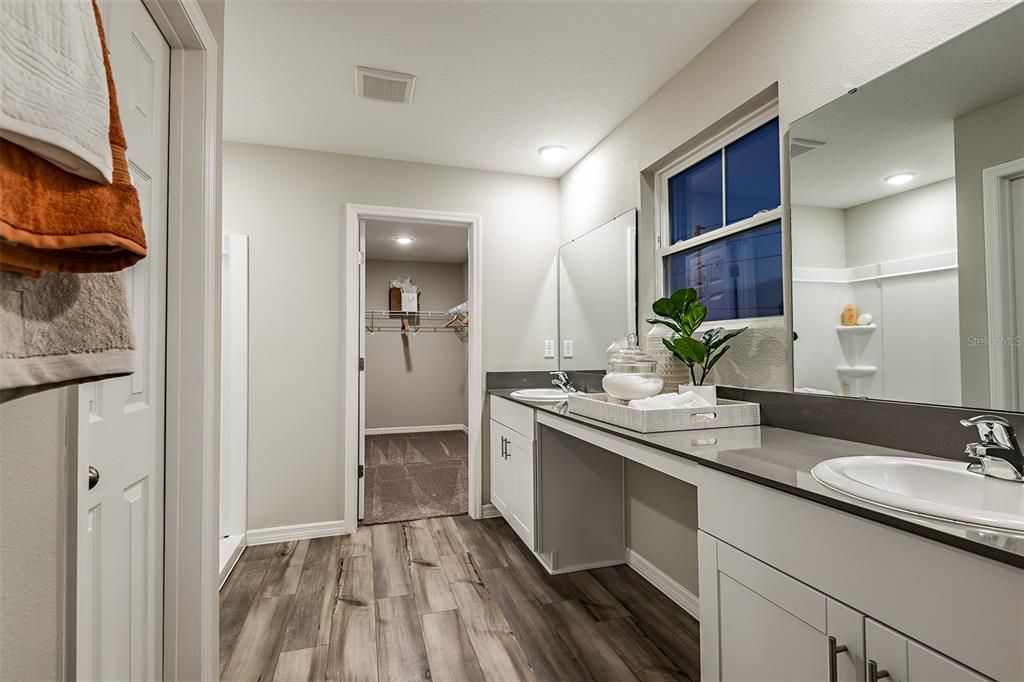 For Sale: $462,590 (5 beds, 3 baths, 2421 Square Feet)