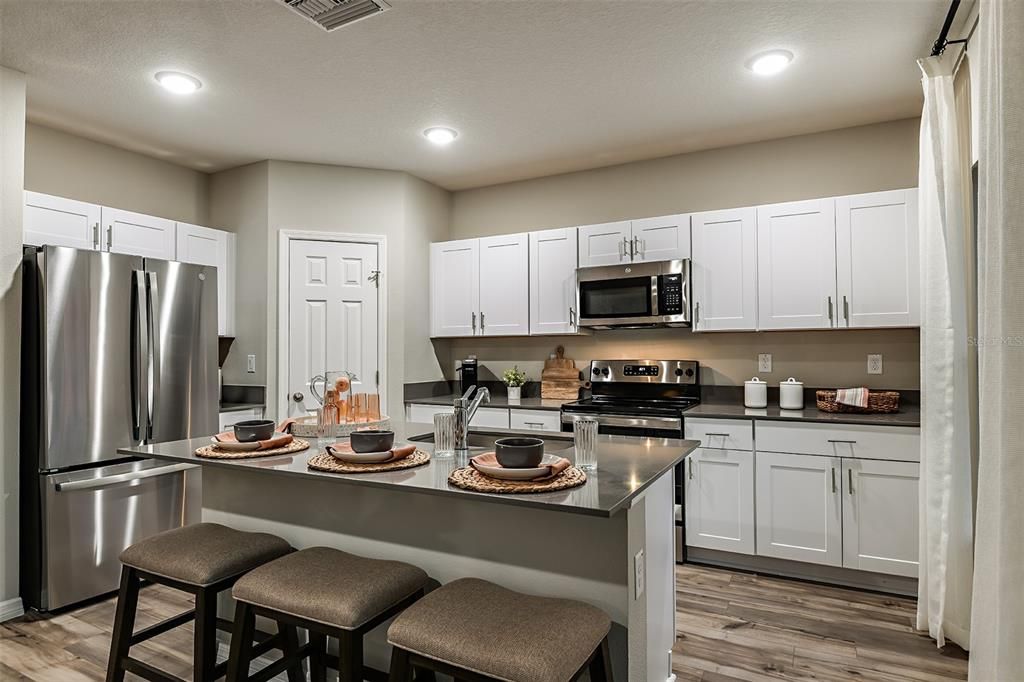 For Sale: $462,590 (5 beds, 3 baths, 2421 Square Feet)