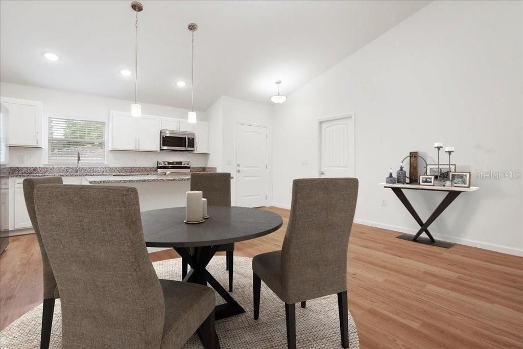 For Sale: $336,040 (3 beds, 2 baths, 1504 Square Feet)