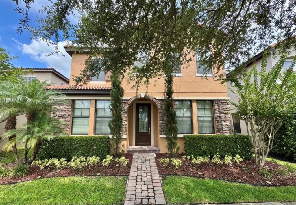 For Rent: $2,970 (4 beds, 2 baths, 2419 Square Feet)