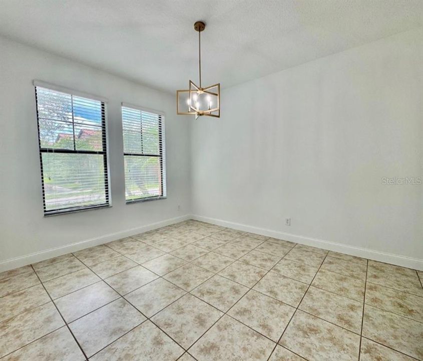 For Rent: $2,970 (4 beds, 2 baths, 2419 Square Feet)