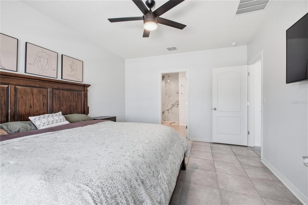 For Sale: $399,900 (4 beds, 2 baths, 1846 Square Feet)