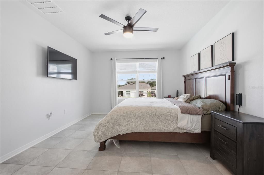 For Sale: $399,900 (4 beds, 2 baths, 1846 Square Feet)