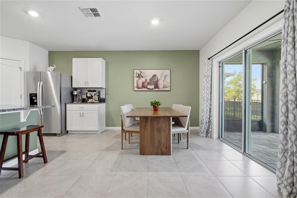 For Sale: $399,900 (4 beds, 2 baths, 1846 Square Feet)